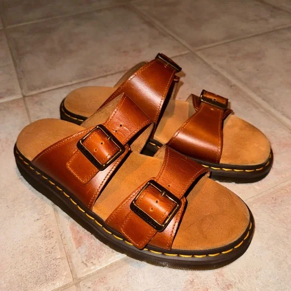 Dr. Martens® Josef in Brown Leather - Picture 2 of 6